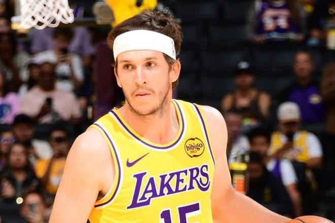 九游娱乐下载-窗口期体能课后；洛杉矶湖人队长鼓劲备战意甲；态度坚定；细节决定成败的简单介绍