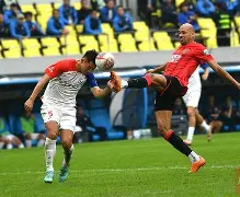 九游娱乐官网-成都蓉城应援歌曲